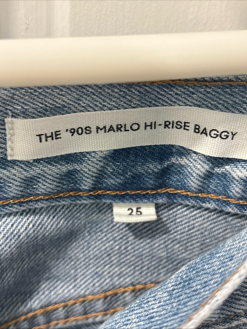 Aritzia Denim Forum Women’s The 90s Marlo Hi-Rise Baggy Jeans Size 25 Light Wash - Picture 8 of 8